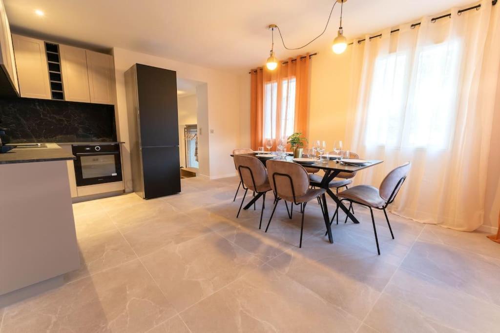 Luxury Room, Parking, Wifi, Jacuzzi, Balneo * Nizza